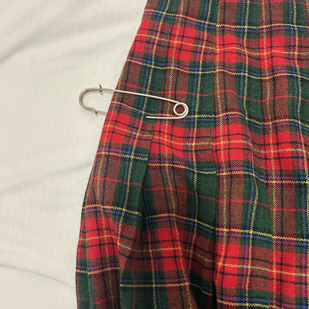 Vintage women’s kilt skirt